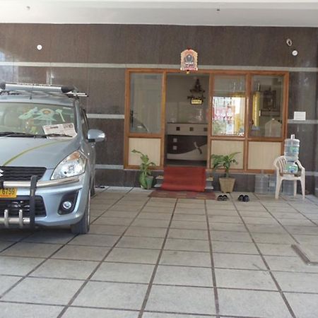 Villa Kvr Deluxe Residency Tirupati Exterior foto