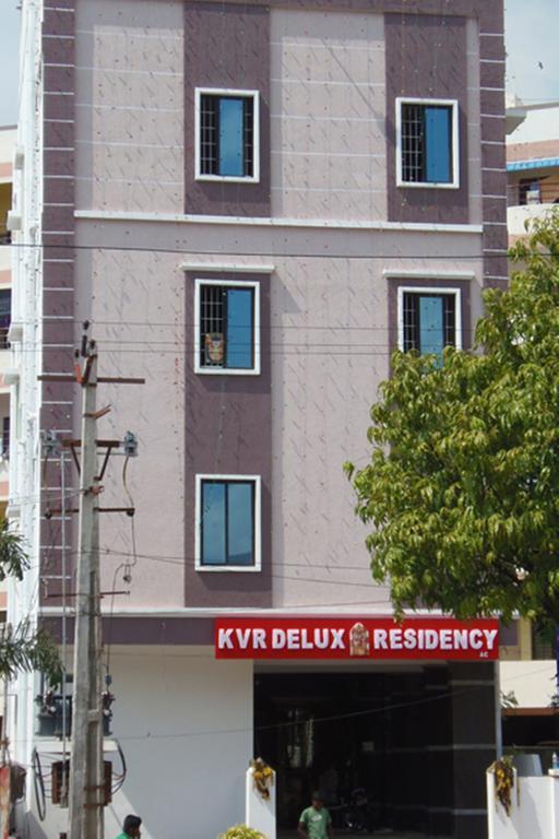 Villa Kvr Deluxe Residency Tirupati Exterior foto
